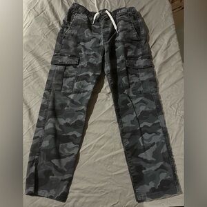 🎁Boys Cargo Pants- Size XXL (18)🎁